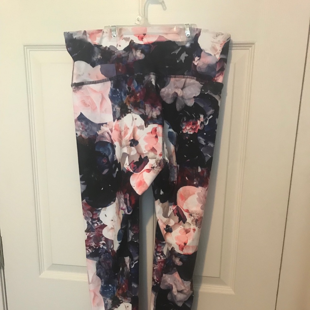 Old Navy Active Go Dry leggings large B3